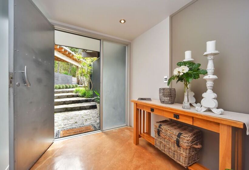 호텔 Warblers Retreat