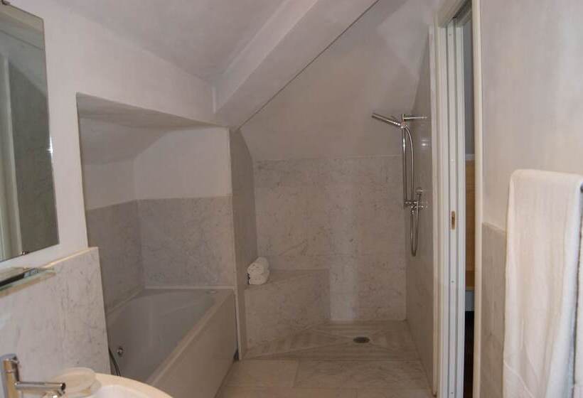 مبيت وإفطار Locanda Dell'angelo