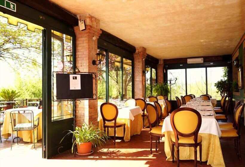 ホテル Country Relais I Due Laghi