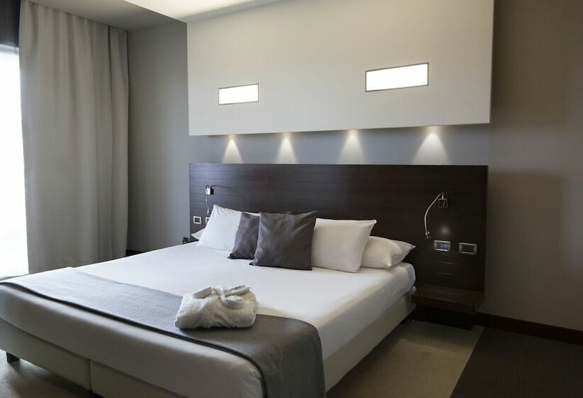 בית מלון כפרי Selene Pomezia