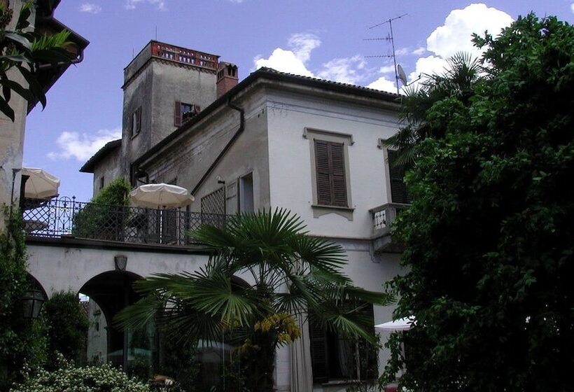 فندق Locanda Dei Mai Intees