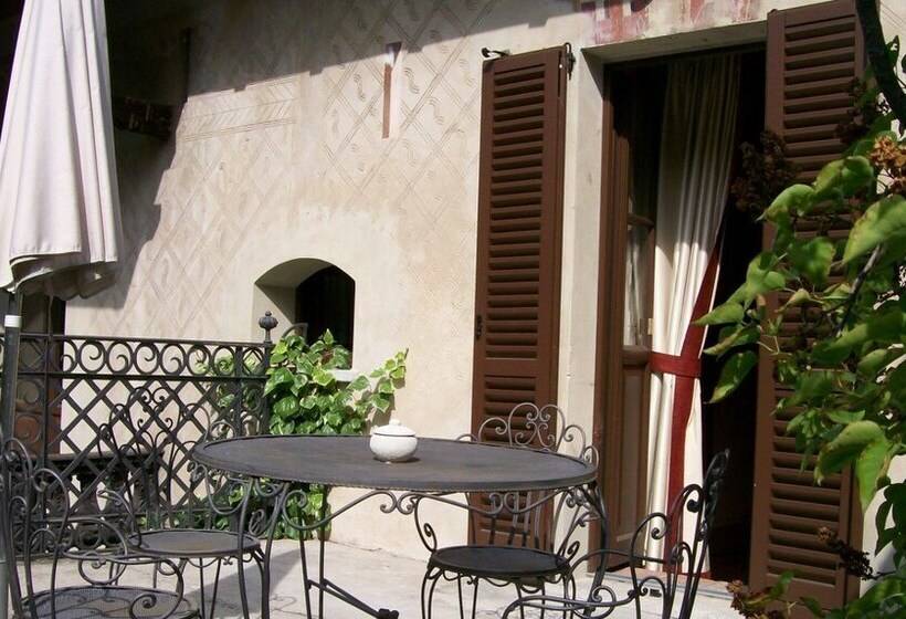 فندق Locanda Dei Mai Intees