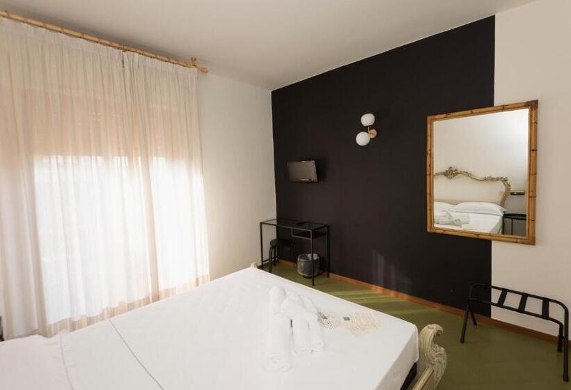 فندق Mami Sabaudia