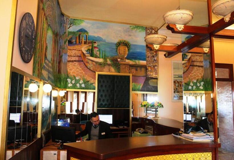 ホテル Mediterranee