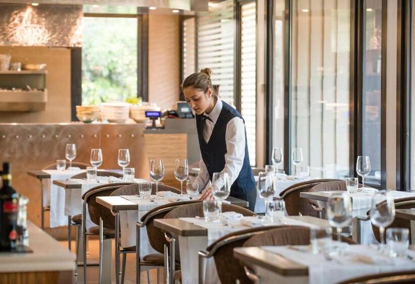 בית מלון כפרי Mercure Villa Romanazzi Carducci Bari