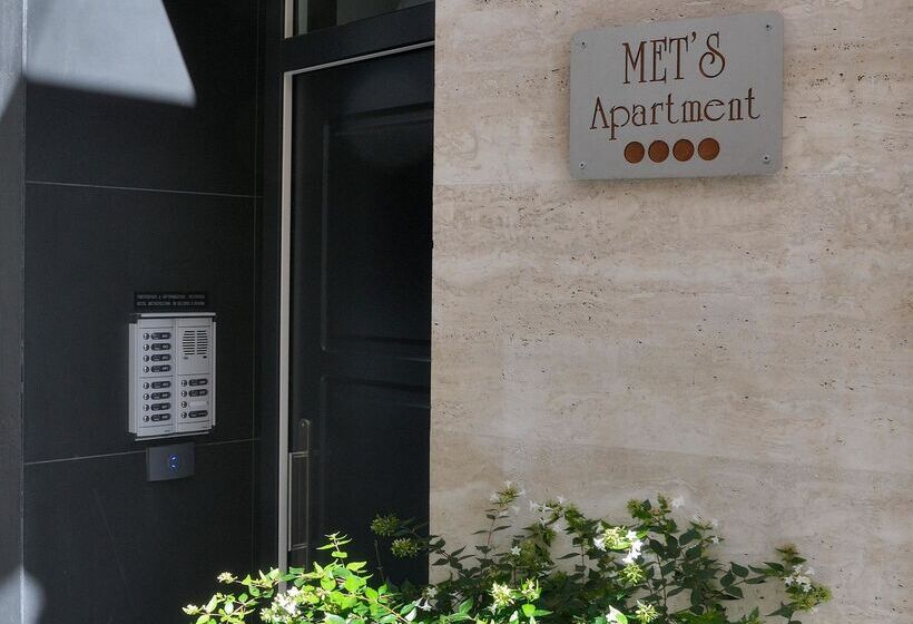 ホテル Metropolitan