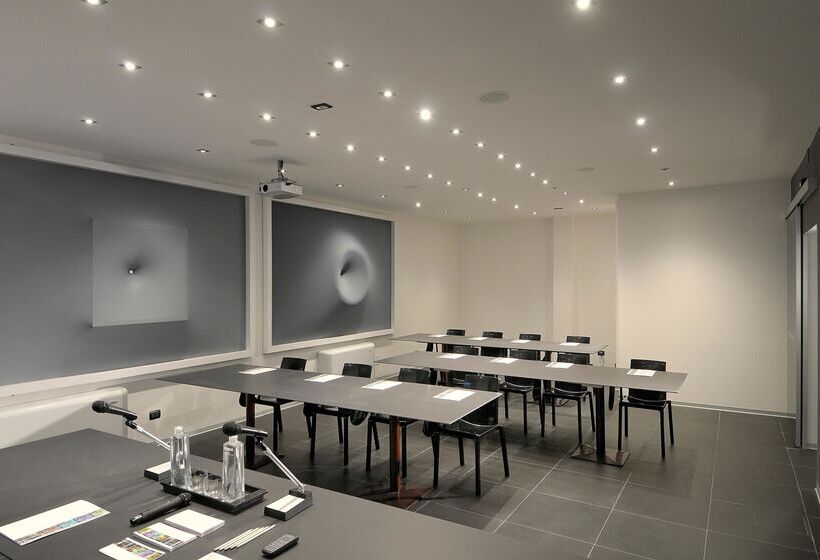 ホテル Metropolitan