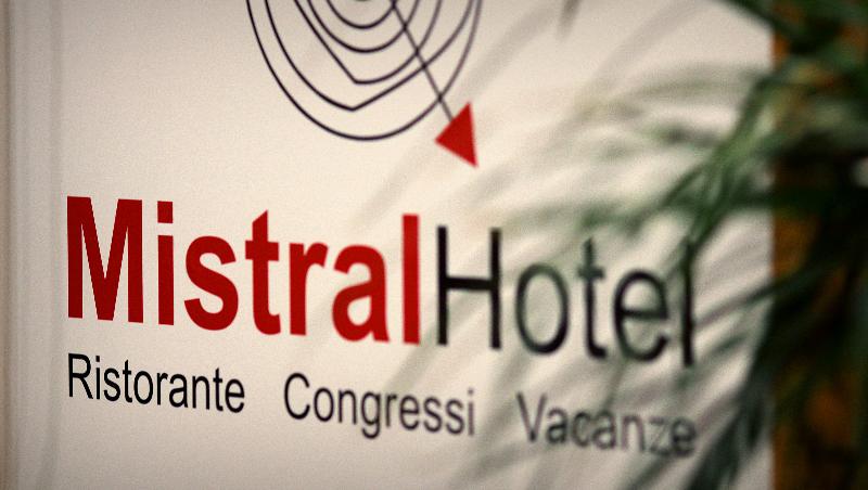 Отель Mistral2