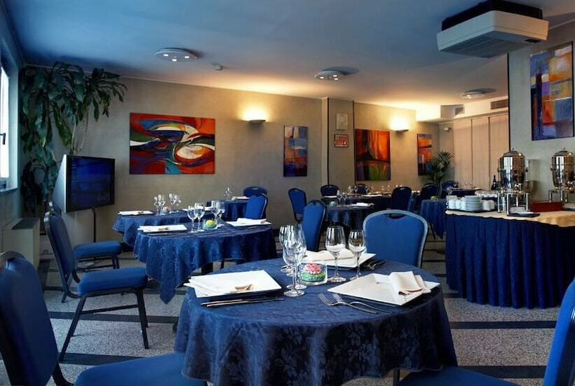 Pacific Hotel Airport