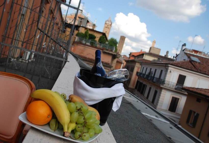 هتل Palace Bologna Centro