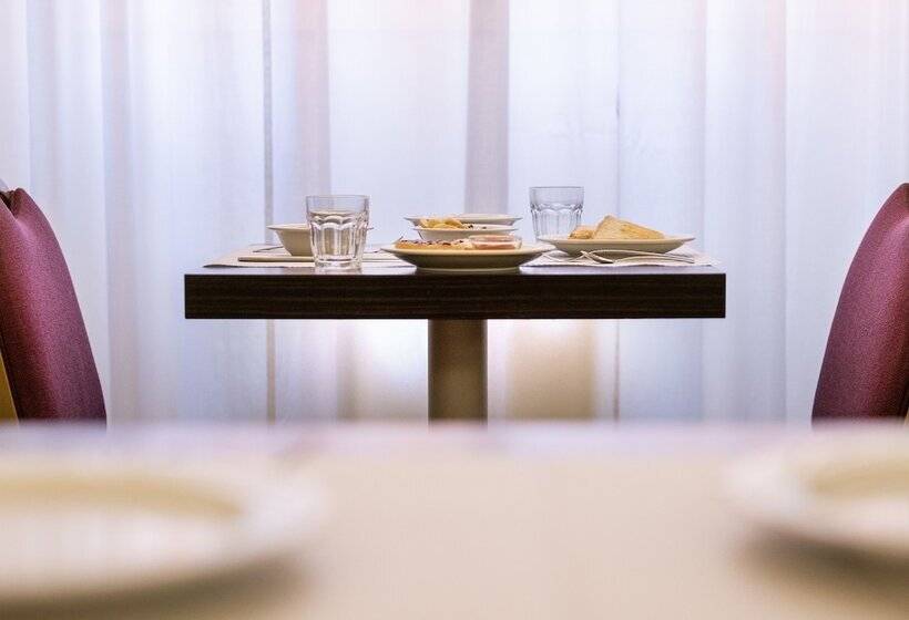 هتل Palace Bologna Centro