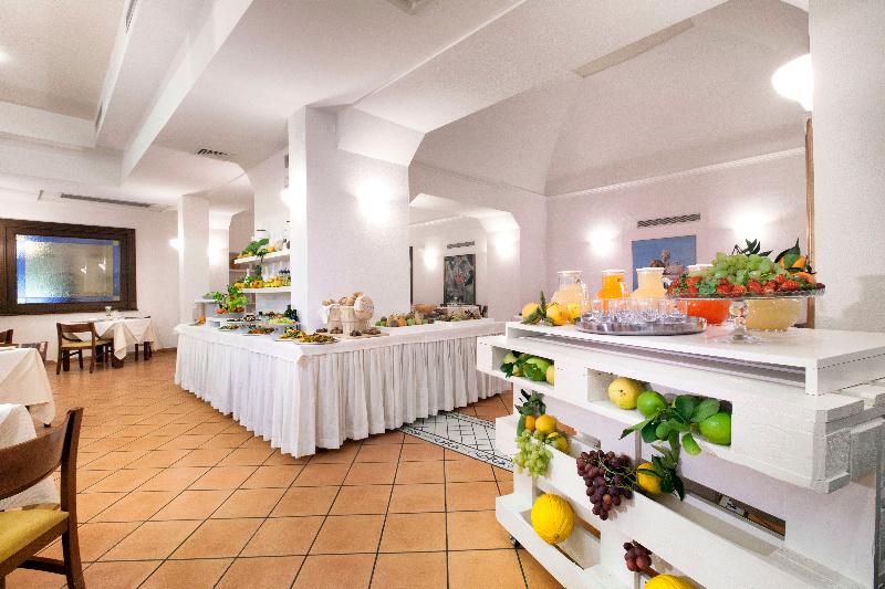 בית מלון כפרי Panorama Palace