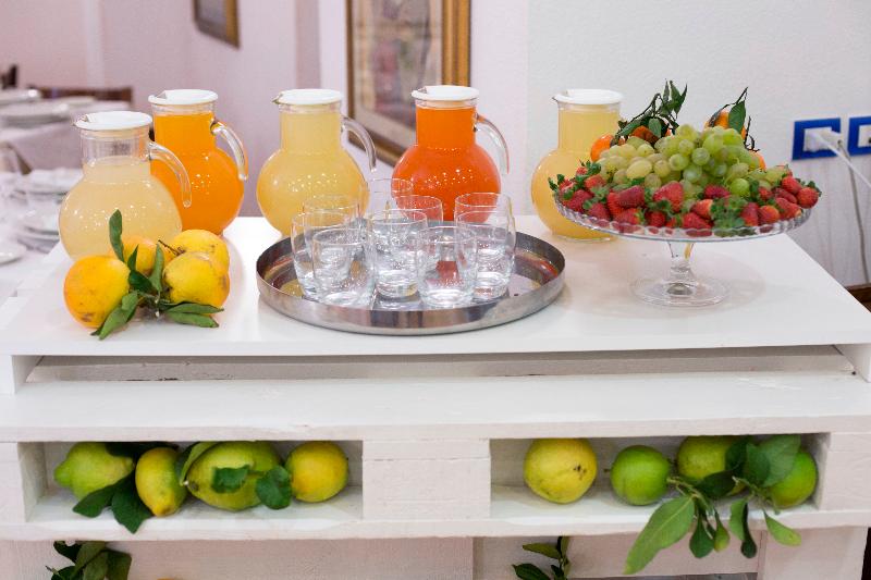 בית מלון כפרי Panorama Palace