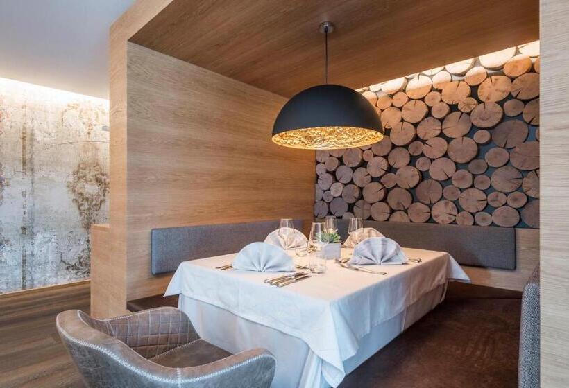 호텔 Montis   Schönblick