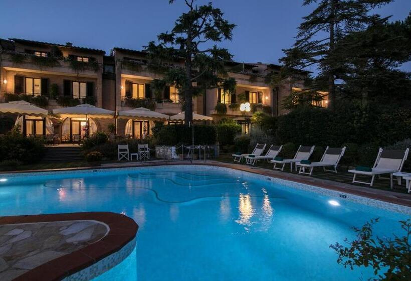 Relais Santa Chiara Hotel   Tuscany Charme