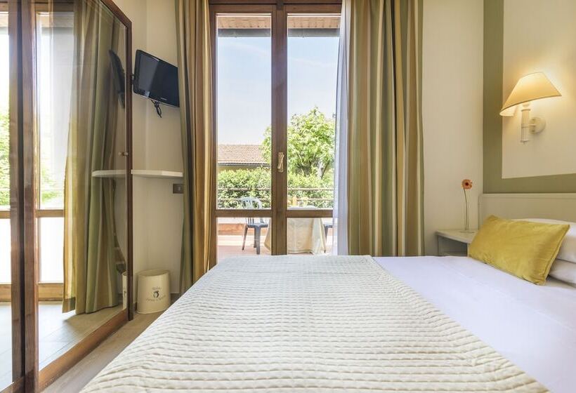 Relais Santa Chiara Hotel   Tuscany Charme