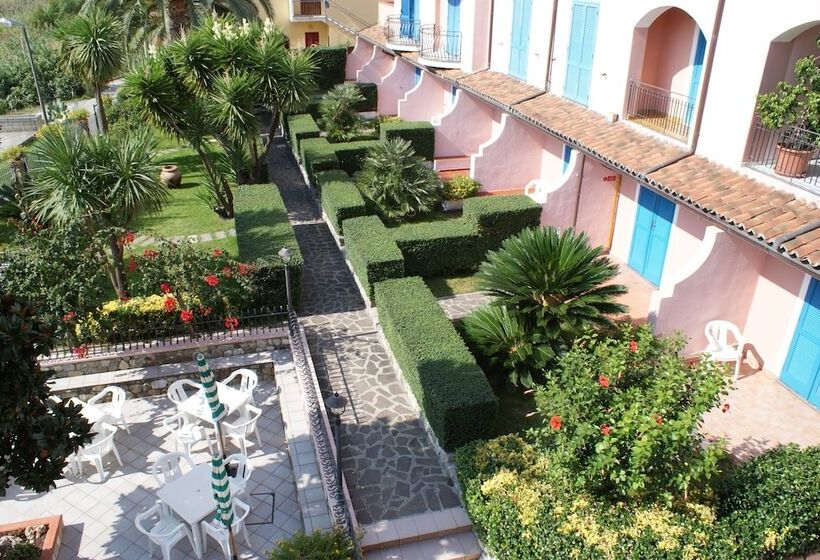 בית מלון כפרי Ristorante Borgo La Tana