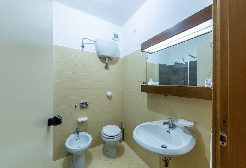 בית מלון כפרי Sakura