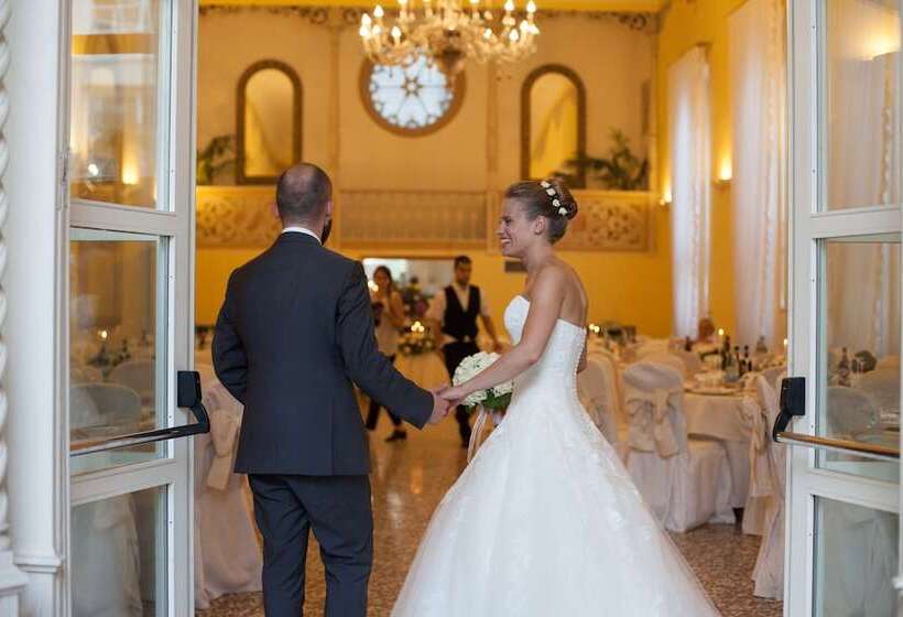 Отель Trettenero