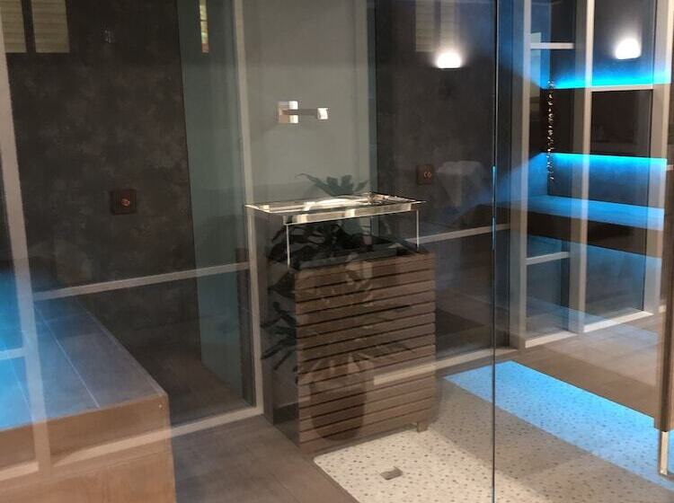 Отель Trettenero