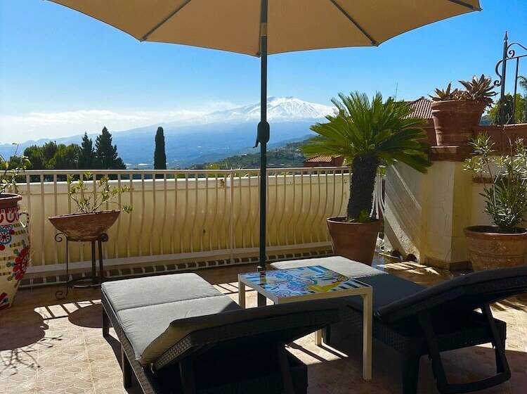 Villa Greta Hotel Rooms & Suites