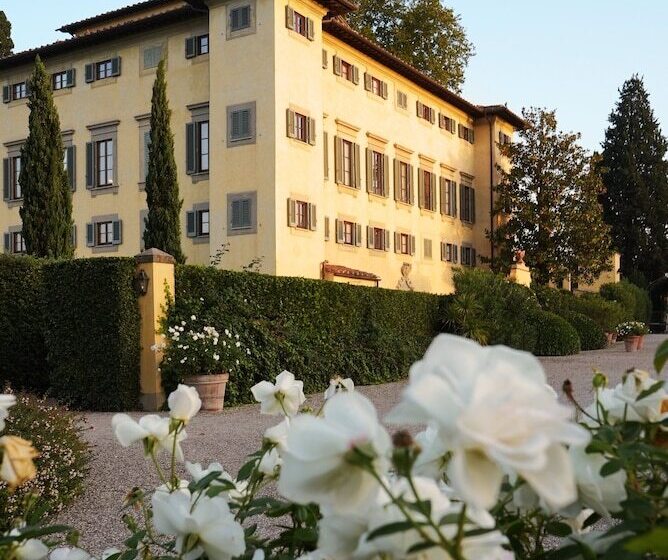 בית מלון כפרי Villa La Massa