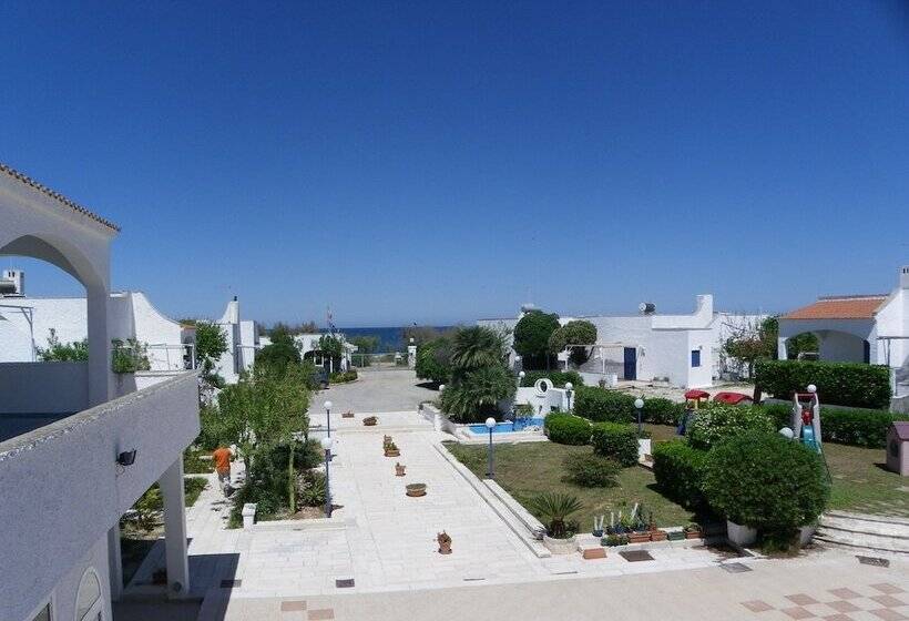 Отель Villaggio Plaia