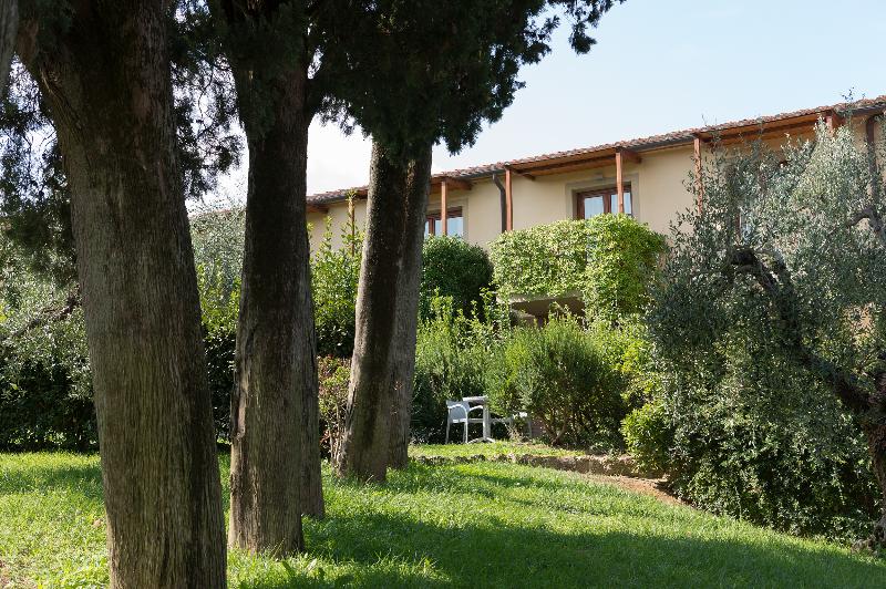 فندق Villasanpaolo Resort & Spa