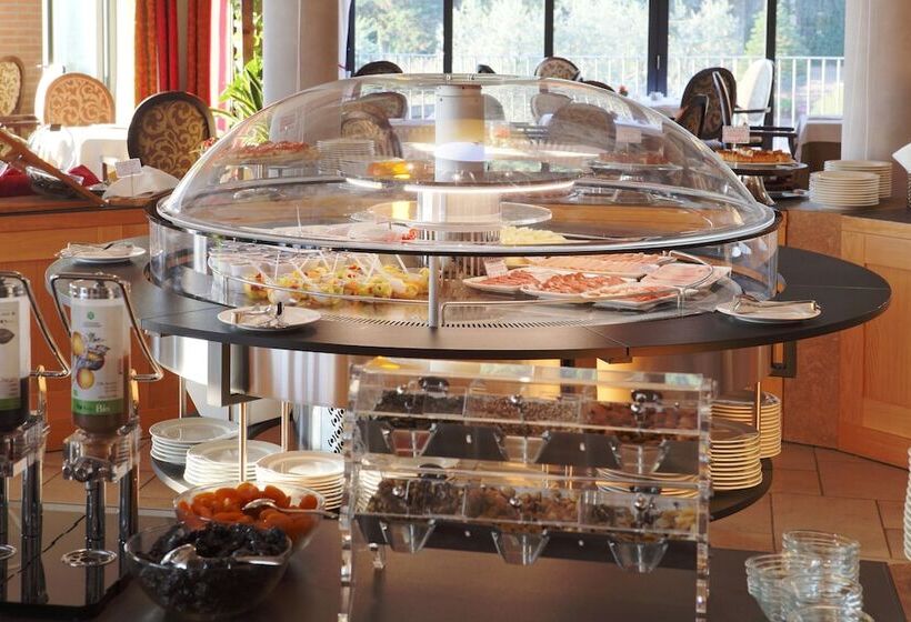 酒店 Villasanpaolo Resort & Spa