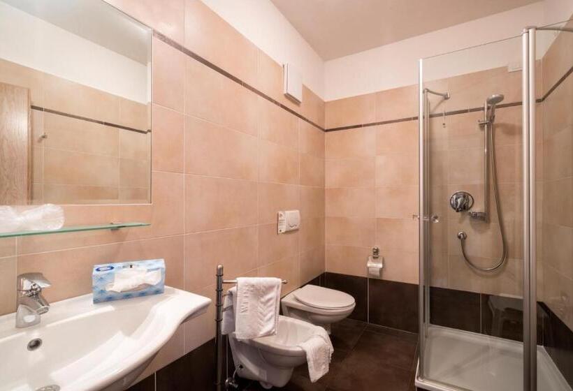 בית מלון כפרי Weingarten