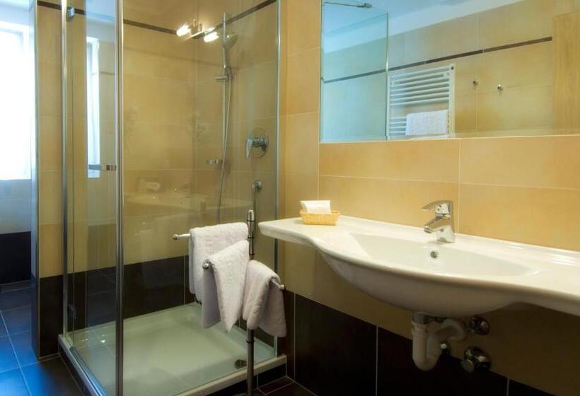 בית מלון כפרי Weingarten