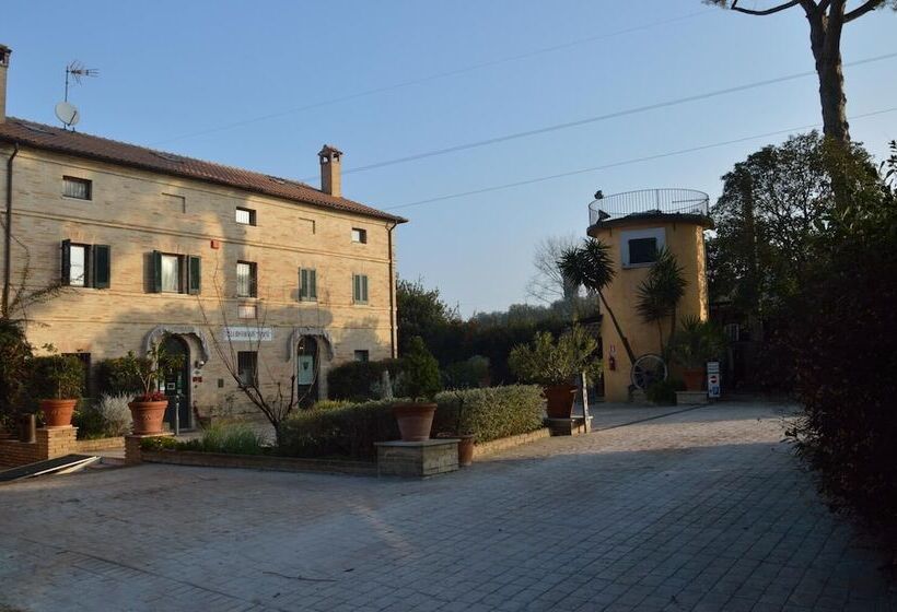 ホテル Villa Battibecco