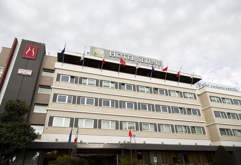 בית מלון כפרי Selene Pomezia