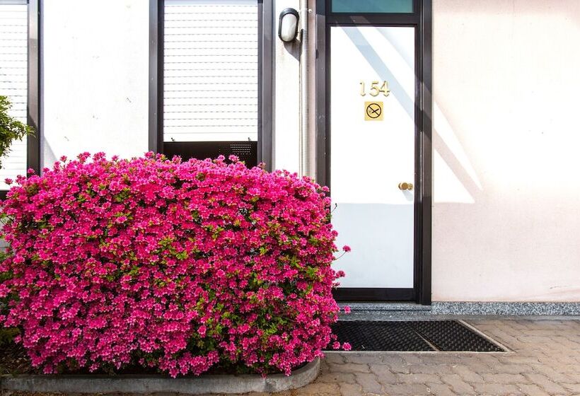 モーテル Airport Hotel Malpensa