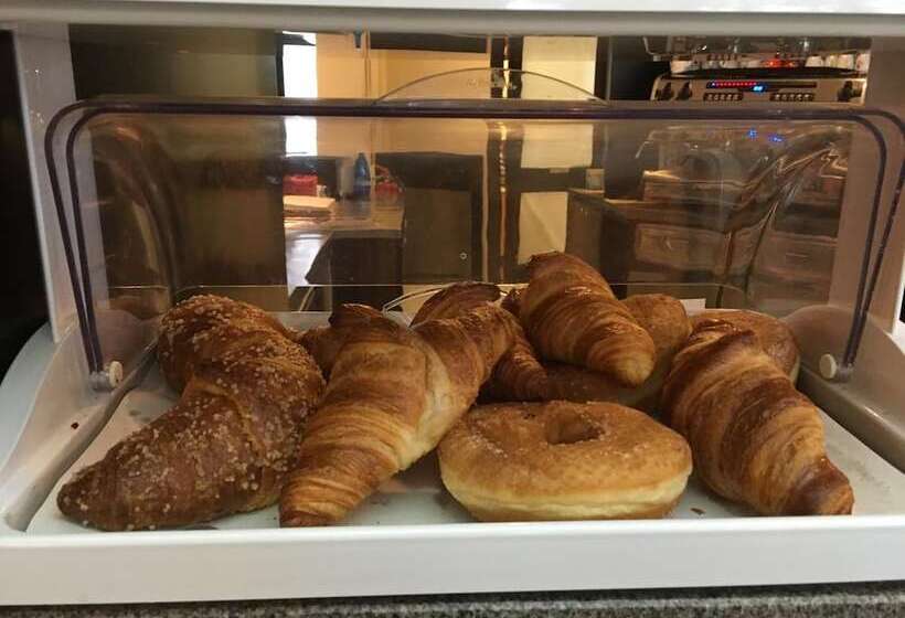 モーテル Airport Hotel Malpensa