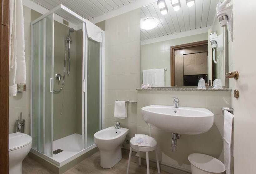 モーテル Airport Hotel Malpensa