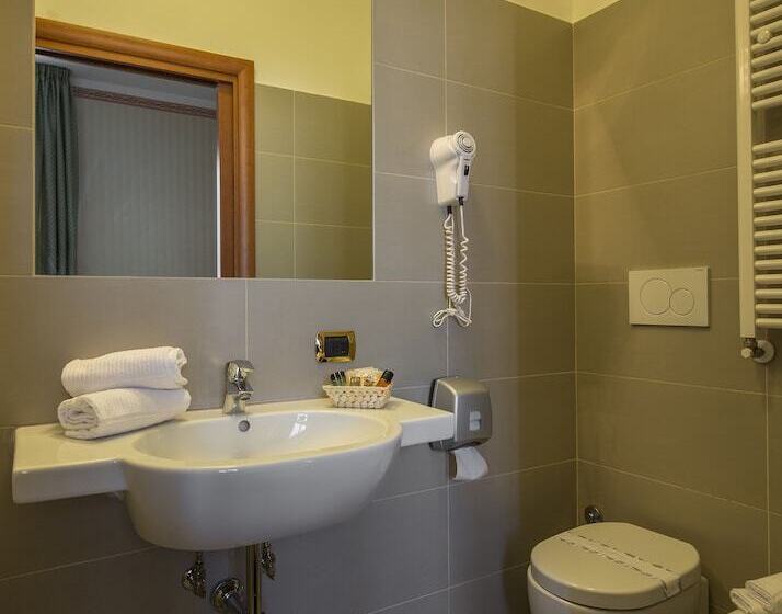 Nuovo Hotel Del Porto