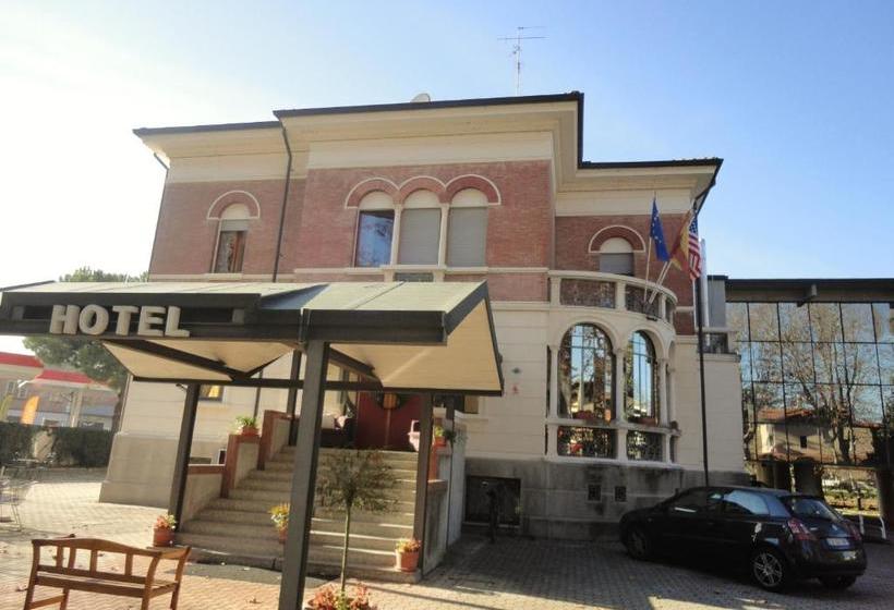 בית מלון כפרי Villa Reale