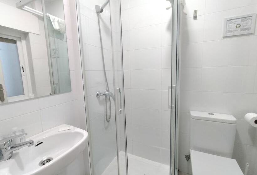 Hostal Albero By Gaiarooms