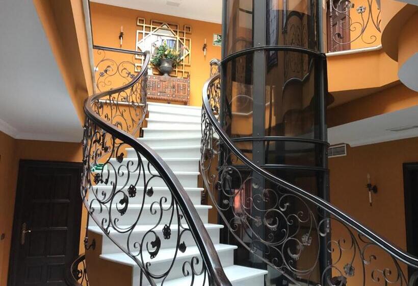 בית מלון כפרי Coral Playa