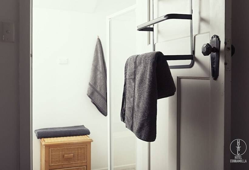 Отель Cunnamulla