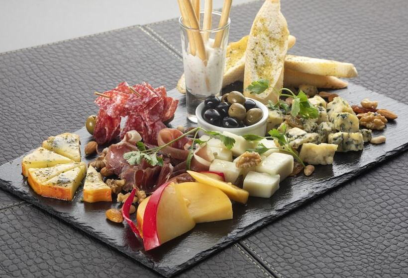 Nobile Hotel Estación Central