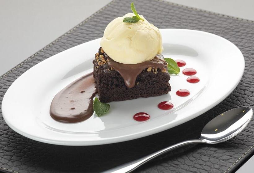 Nobile Hotel Estación Central