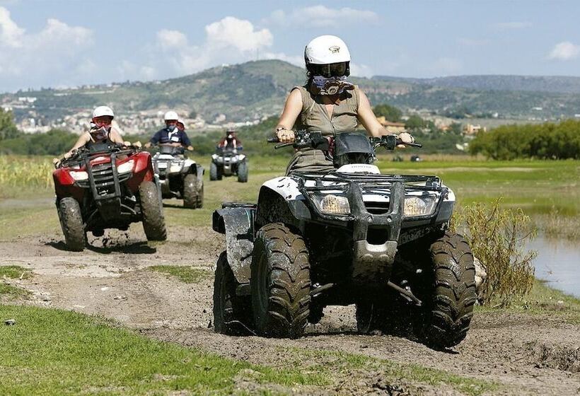 ホテル Cabana Los Ruisenores