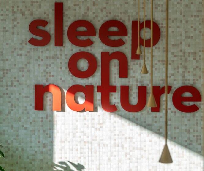 ホテル Cocomat Athens Bc