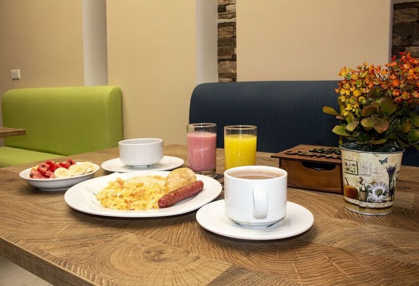 Ecohub Hotel Medellin