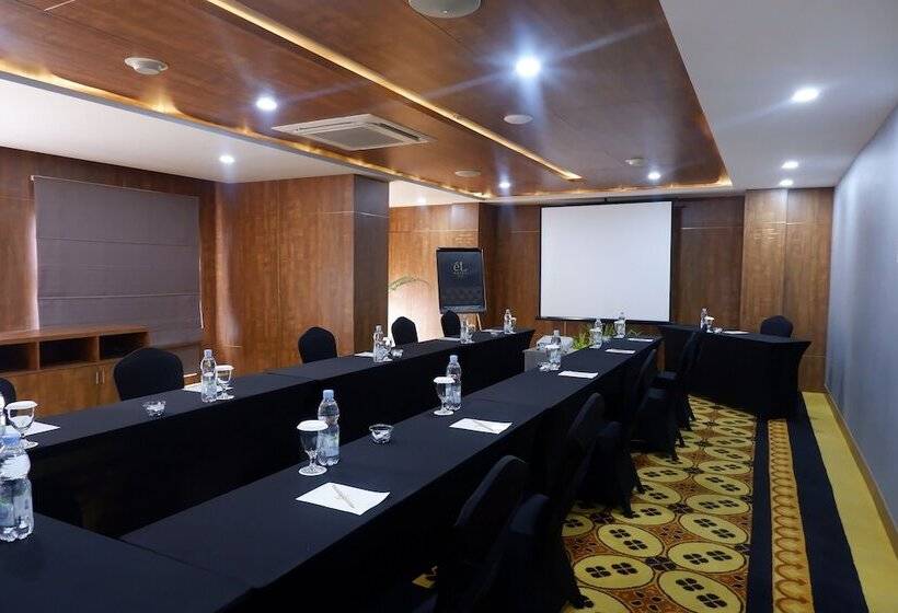 El Hotel Yogyakarta Malioboro