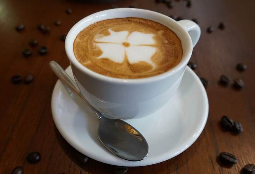 El Hotel Yogyakarta Malioboro