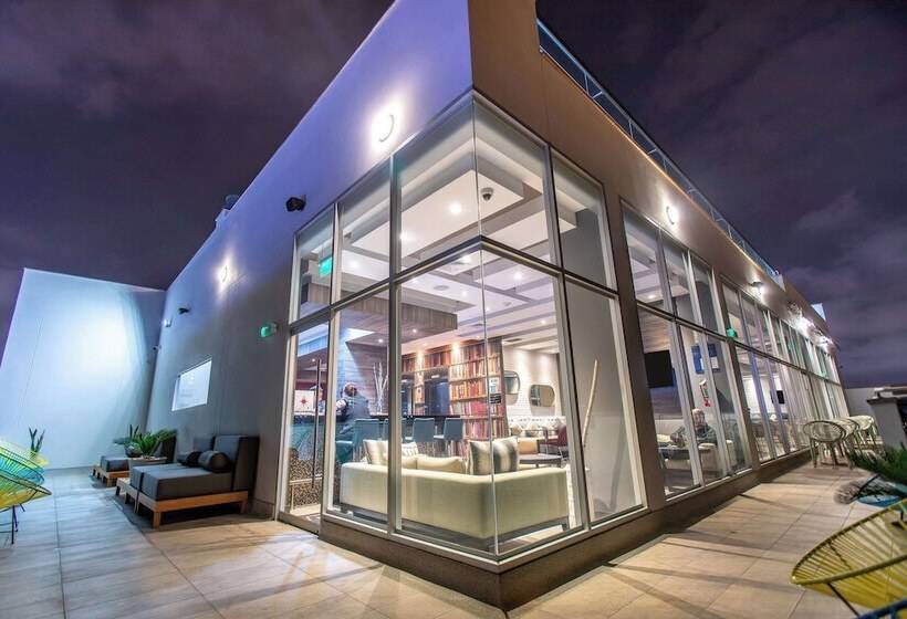 בית מלון כפרי Hampton By Hilton Lima San Isidro