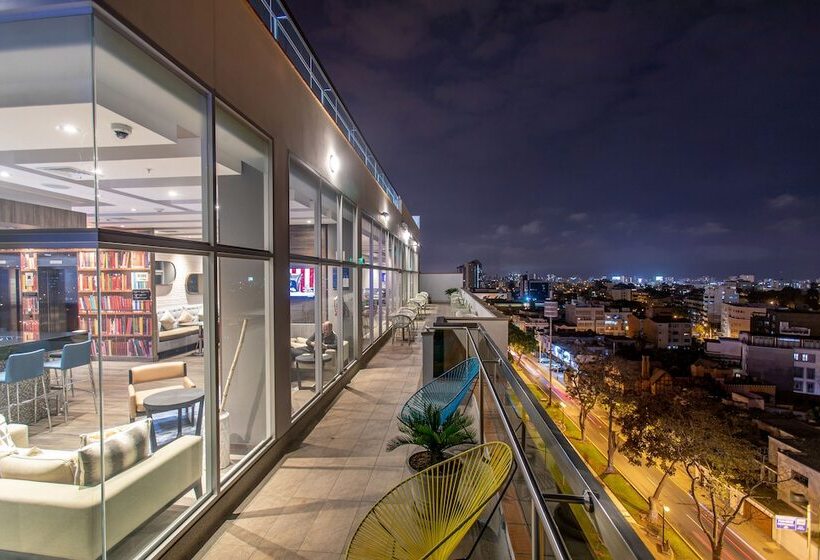 בית מלון כפרי Hampton By Hilton Lima San Isidro